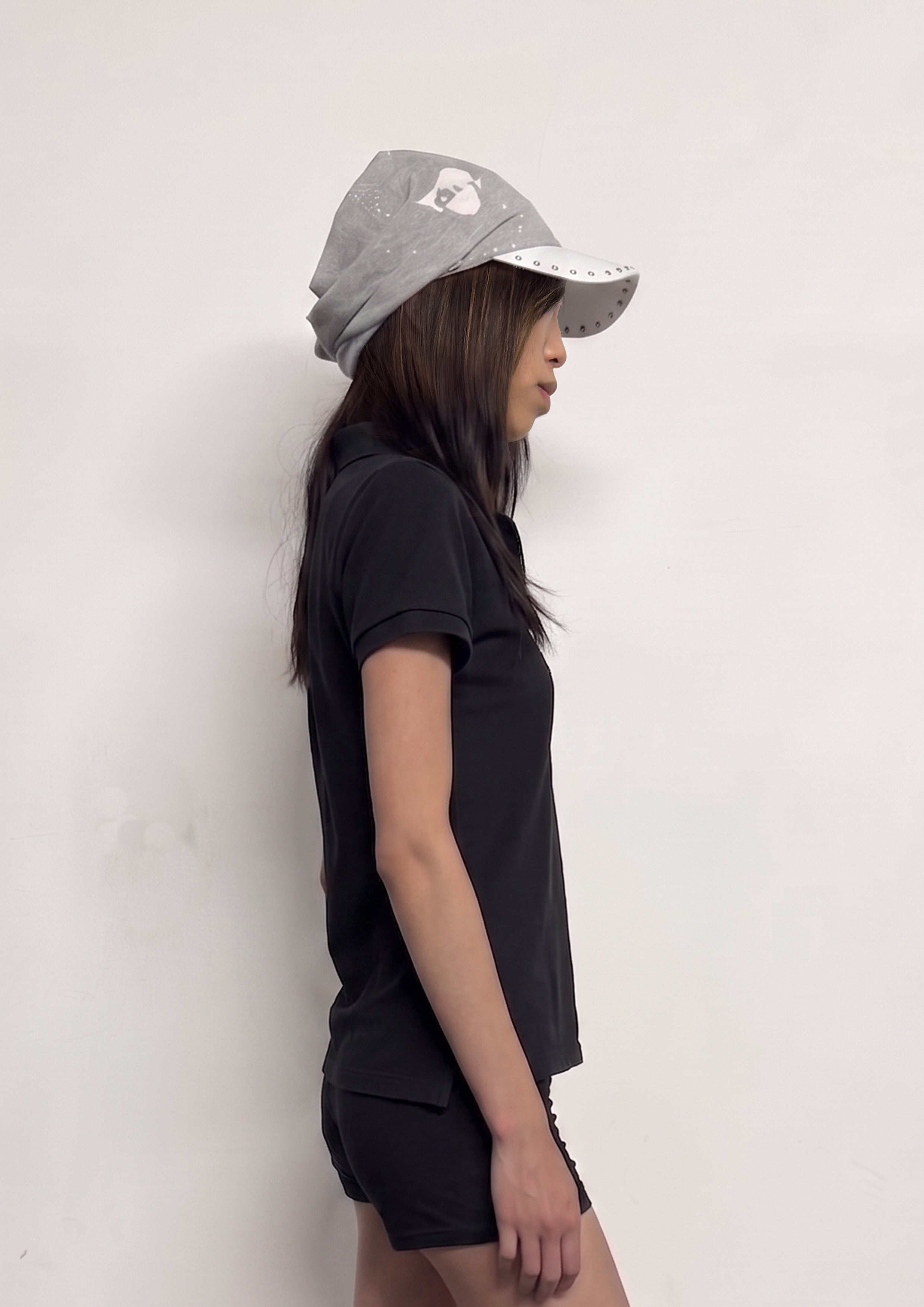 SNAPEFOLD STUDDED SCARF CAP (grey)
